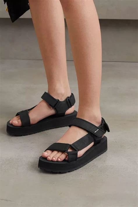 sandali primark come quelli di prada|Primark's £8 sandals are almost identical to a £412 Prada pair.